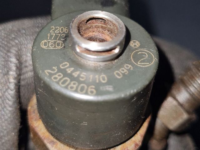 bontott MERCEDES-BENZ E-CLASS Porlasztó (1 db)