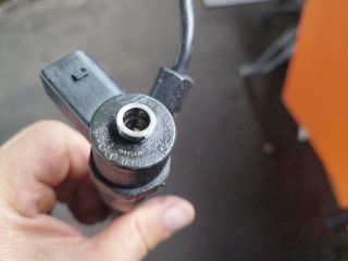 bontott MERCEDES-BENZ E-CLASS Porlasztó (1 db)