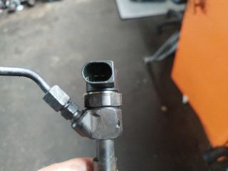 bontott MERCEDES-BENZ E-CLASS Porlasztó (1 db)