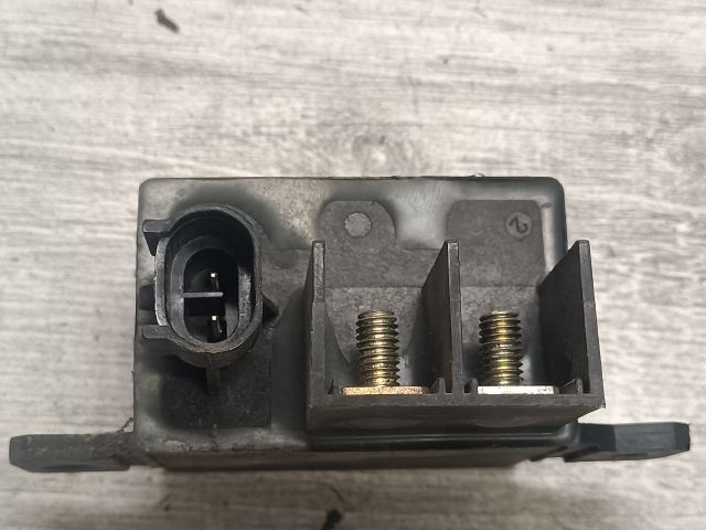 bontott MERCEDES-BENZ E-CLASS Akkumulátor Relé