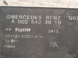 bontott MERCEDES-BENZ E-CLASS Akkumulátor Relé