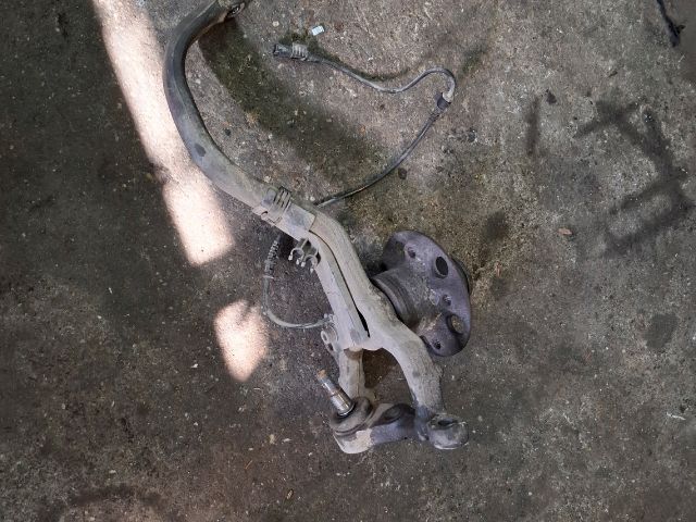 bontott MERCEDES-BENZ E-CLASS Bal első Csonkállvány Kerékaggyal