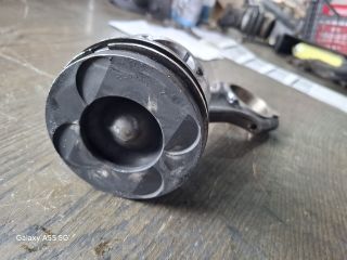 bontott MERCEDES-BENZ E-CLASS Dugattyú és Hajtókar