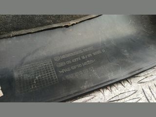 bontott MERCEDES-BENZ E-CLASS Felső Motorburkolat