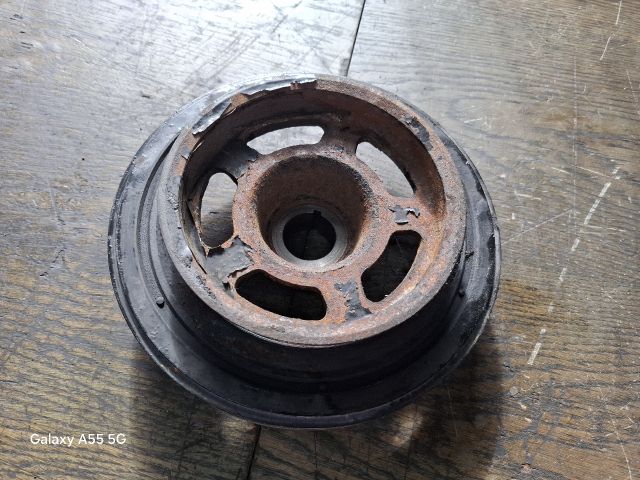 bontott MERCEDES-BENZ E-CLASS Főtengely Szíjtárcsa