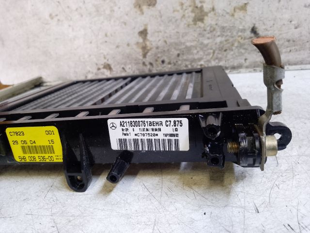 bontott MERCEDES-BENZ E-CLASS Fűtőradiátor