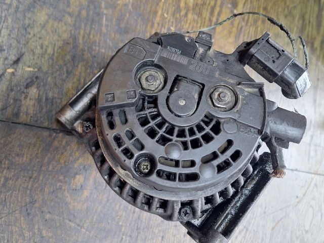 bontott MERCEDES-BENZ E-CLASS Generátor