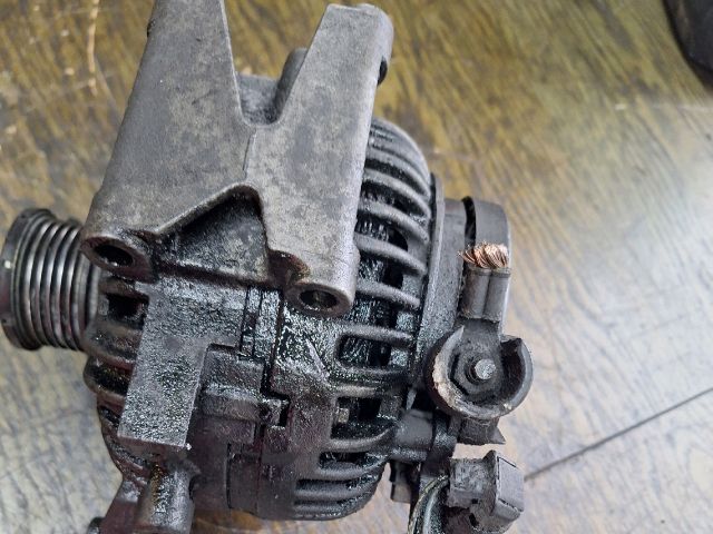 bontott MERCEDES-BENZ E-CLASS Generátor