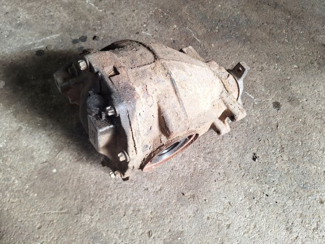 bontott MERCEDES-BENZ E-CLASS Hátsó Differenciálmű