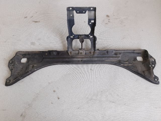 bontott MERCEDES-BENZ E-CLASS Homlokfal (Üres lemez)