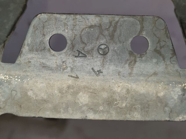 bontott MERCEDES-BENZ E-CLASS Homlokfal (Üres lemez)