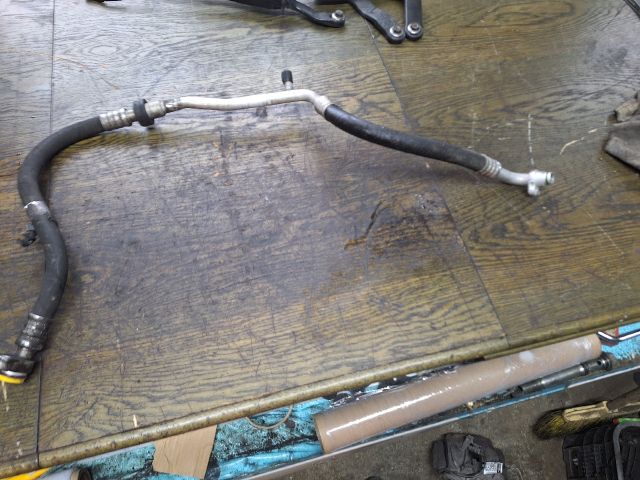 bontott MERCEDES-BENZ E-CLASS Klíma Cső