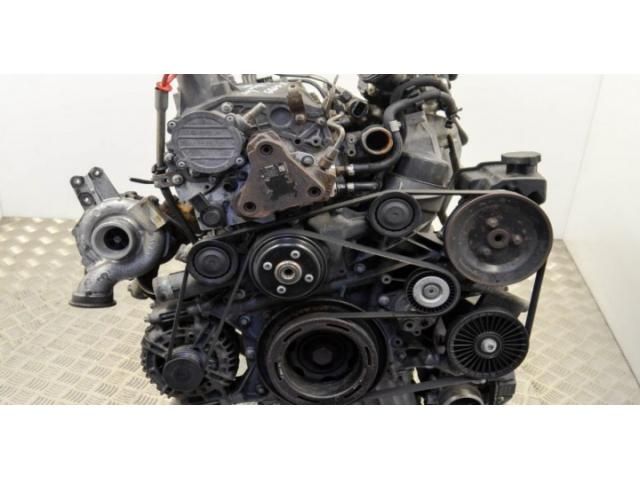 bontott MERCEDES-BENZ E-CLASS Motor (Fűzött blokk hengerfejjel)