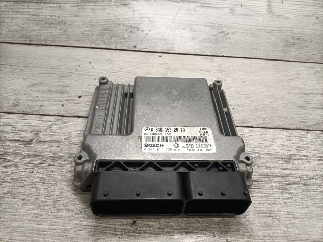 bontott MERCEDES-BENZ E-CLASS Motorvezérlő