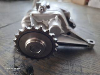 bontott MERCEDES-BENZ E-CLASS Olajszivattyú