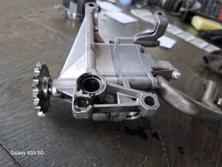 bontott MERCEDES-BENZ E-CLASS Olajszivattyú