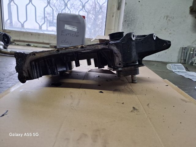 bontott MERCEDES-BENZ E-CLASS Olajszűrő Ház