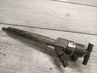 bontott MERCEDES-BENZ E-CLASS Porlasztó (1 db)