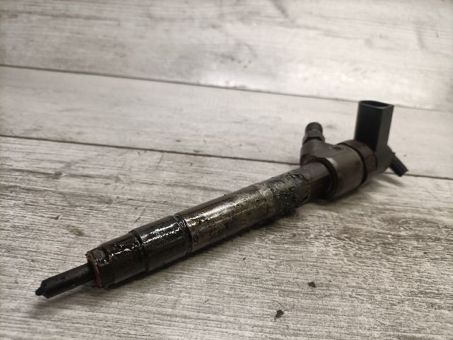 bontott MERCEDES-BENZ E-CLASS Porlasztó (1 db)