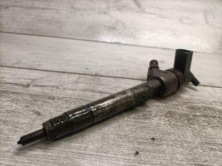 bontott MERCEDES-BENZ E-CLASS Porlasztó (1 db)