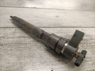 bontott MERCEDES-BENZ E-CLASS Porlasztó (1 db)