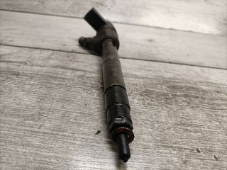 bontott MERCEDES-BENZ E-CLASS Porlasztó (1 db)