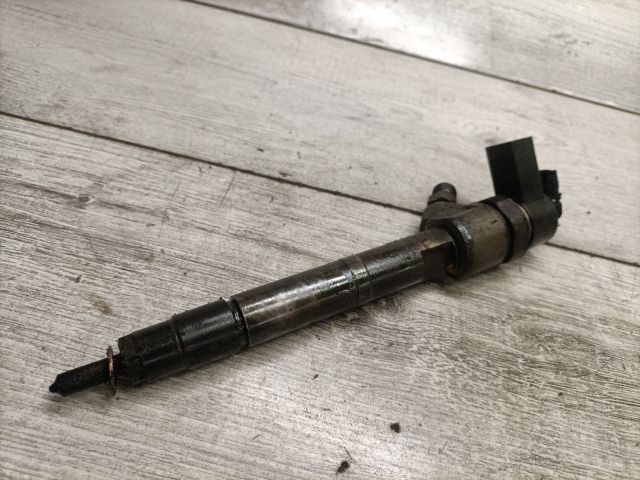 bontott MERCEDES-BENZ E-CLASS Porlasztó (1 db)