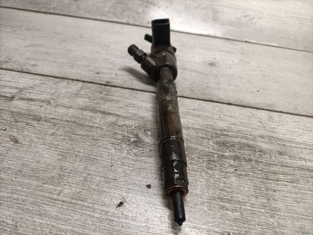 bontott MERCEDES-BENZ E-CLASS Porlasztó (1 db)