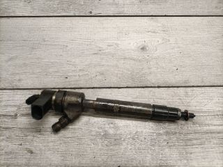 bontott MERCEDES-BENZ E-CLASS Porlasztó (1 db)