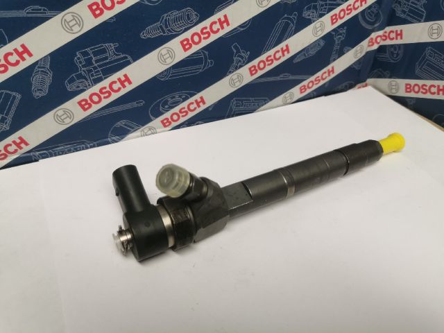 bontott MERCEDES-BENZ E-CLASS Porlasztó (1 db)