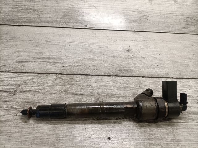 bontott MERCEDES-BENZ E-CLASS Porlasztó (1 db)