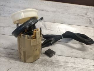 bontott MERCEDES-BENZ E-CLASS Üzemanyag Szivattyú