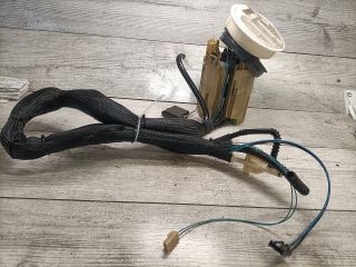 bontott MERCEDES-BENZ E-CLASS Üzemanyag Szivattyú