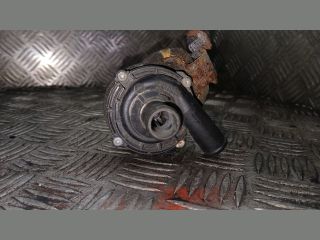 bontott MERCEDES-BENZ E-CLASS Vízpumpa