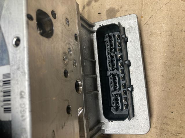 bontott MERCEDES-BENZ E-CLASS ABS Kocka