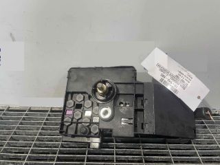 bontott MERCEDES-BENZ E-CLASS Biztosítéktábla Motortér