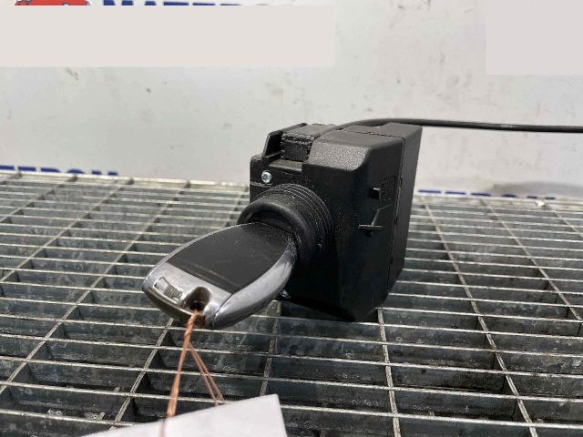 bontott MERCEDES-BENZ E-CLASS Gyújtáskapcsoló