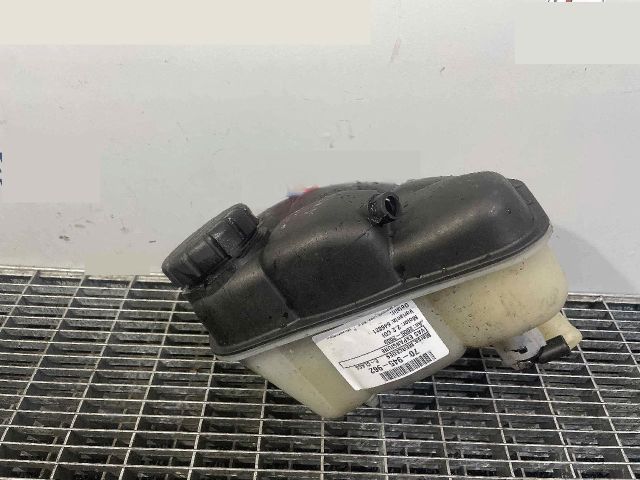 bontott MERCEDES-BENZ E-CLASS Kiegyenlítő Tartály