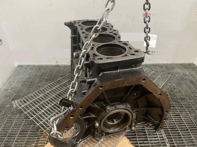 bontott MERCEDES-BENZ E-CLASS Motorblokk (Fűzött)