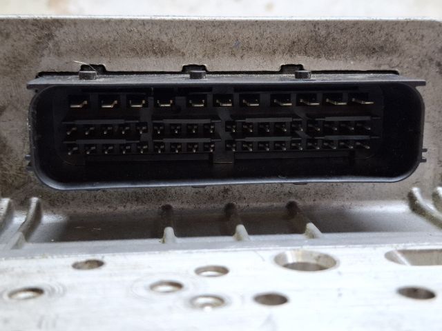 bontott MERCEDES-BENZ E-CLASS ABS Kocka