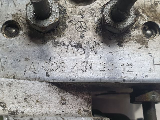 bontott MERCEDES-BENZ E-CLASS ABS Kocka