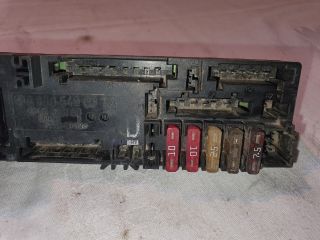 bontott MERCEDES-BENZ E-CLASS Biztosítéktábla Motortér