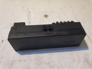 bontott MERCEDES-BENZ E-CLASS Biztosítéktábla Motortér