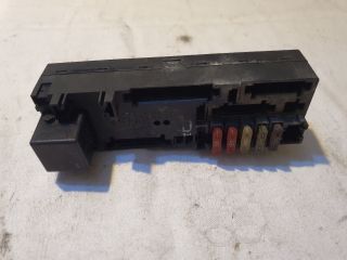 bontott MERCEDES-BENZ E-CLASS Biztosítéktábla Motortér