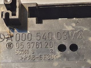 bontott MERCEDES-BENZ E-CLASS Biztosítéktábla Motortér