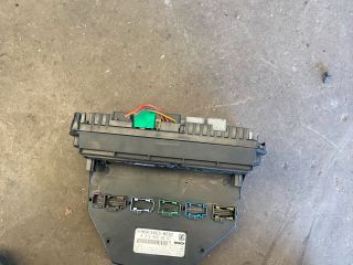 bontott MERCEDES-BENZ E-CLASS Biztosítéktábla Motortér