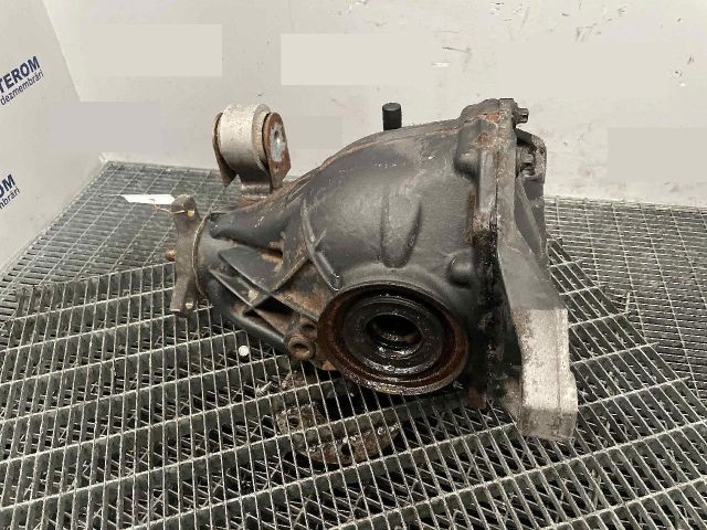 bontott MERCEDES-BENZ E-CLASS Differenciálmű Tartó Bak