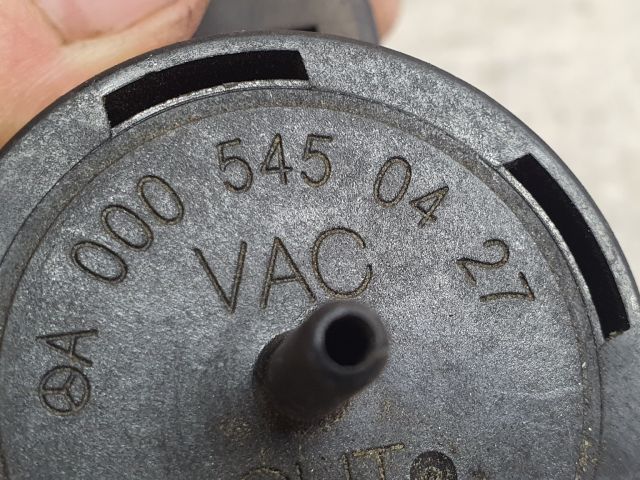 bontott MERCEDES-BENZ E-CLASS EGR / AGR Vákum Szelep