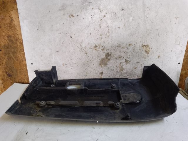 bontott MERCEDES-BENZ E-CLASS Felső Motorburkolat