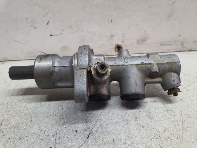 bontott MERCEDES-BENZ E-CLASS Főfékhenger